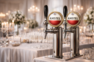  barril amstel instalado en barra de evento